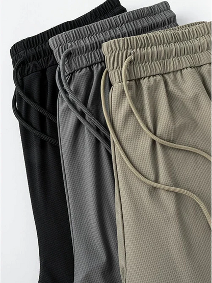 26 Quick-drying straight-leg loose-fitting pants
