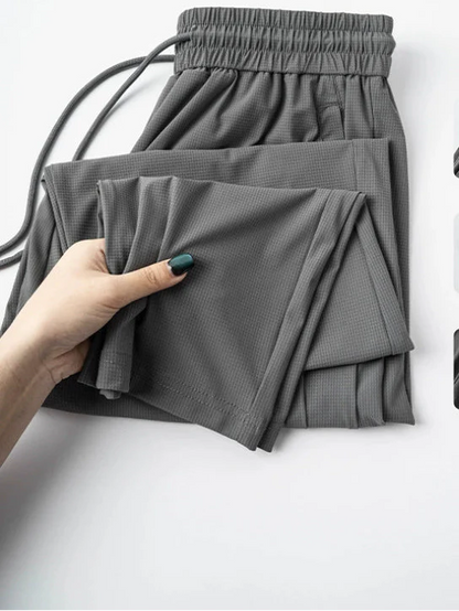 26 Quick-drying straight-leg loose-fitting pants