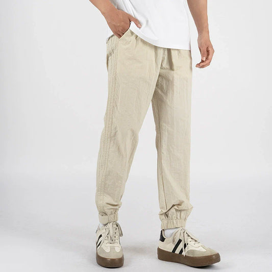 26 Jogger pants