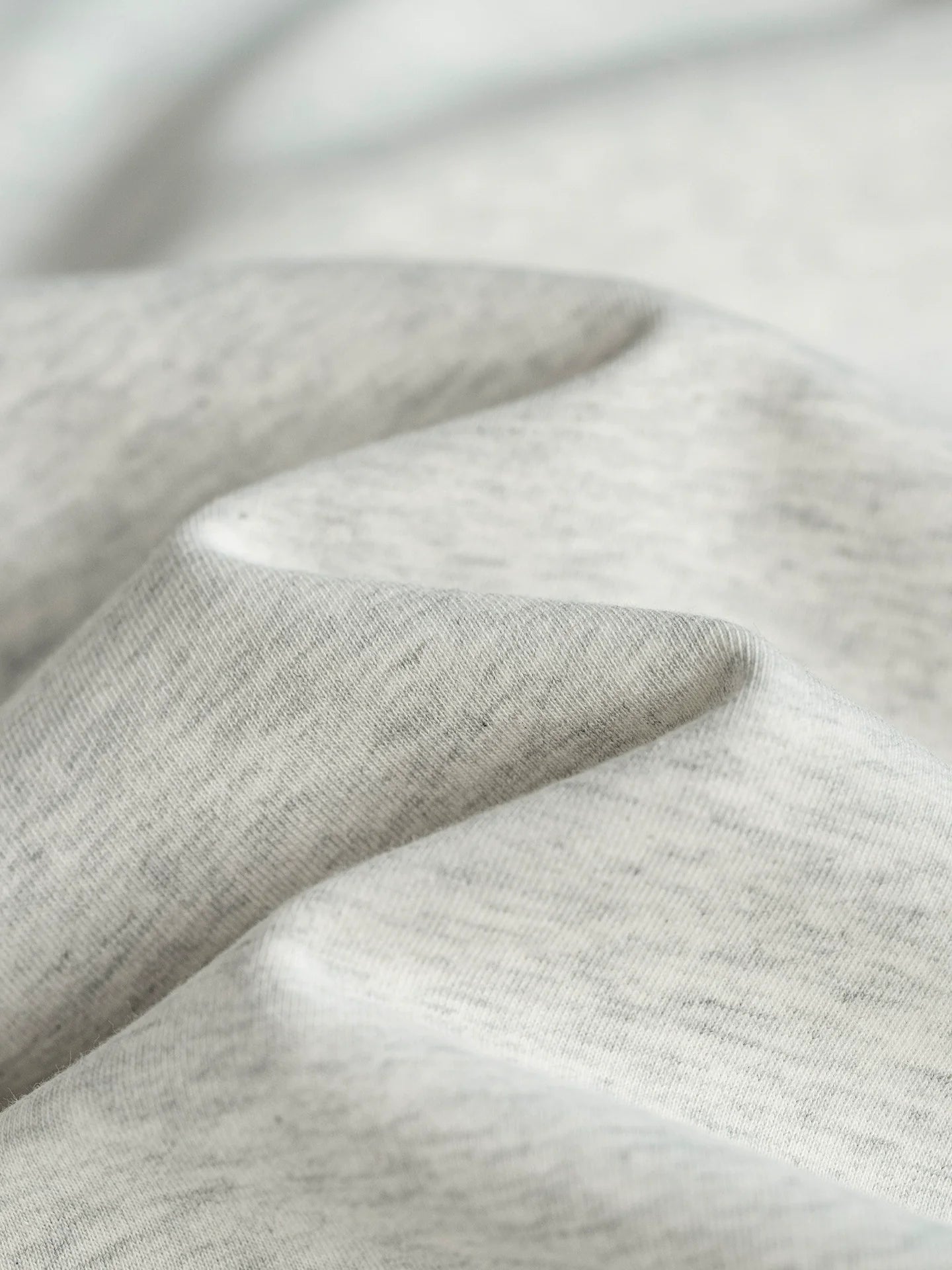 26 New fleece contrasting hooded sweatshirt with couple's steel stamp